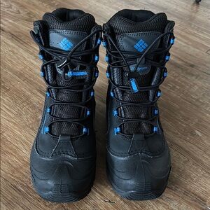 NWT Columbia Kids' Black & Blue Winter Boots